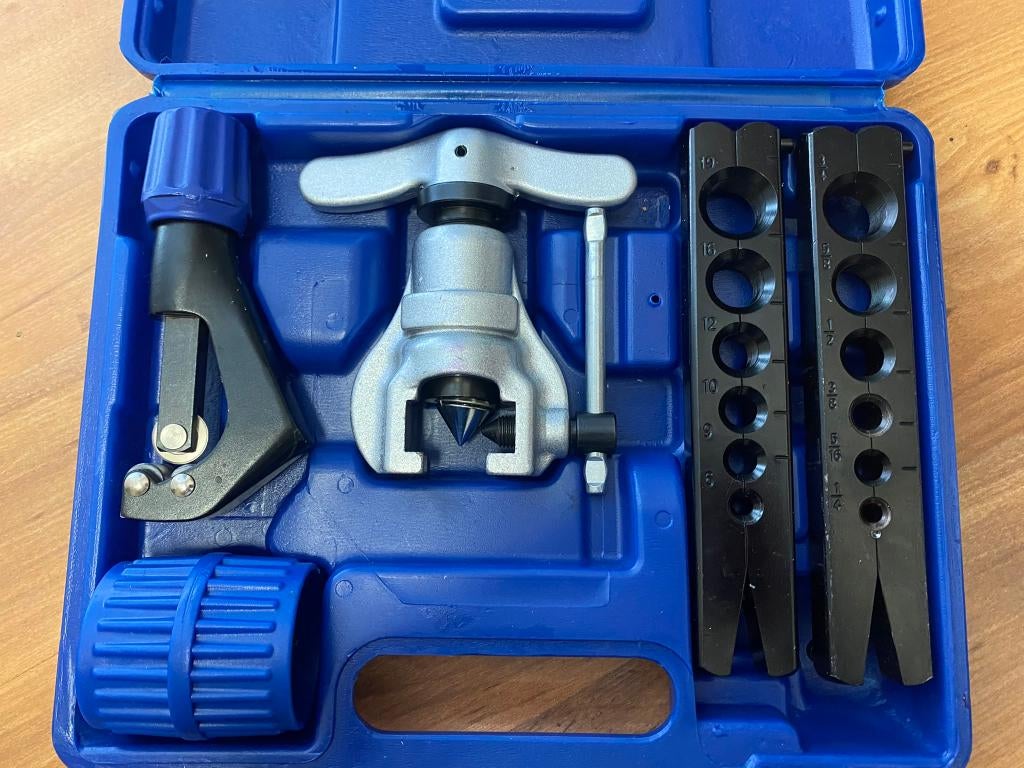 Te Huur: Flare set om leiding op maat te maken, Ophalen, Koelen en Ontvochtigen, Minder dan 60 m³, 3 snelheden of meer