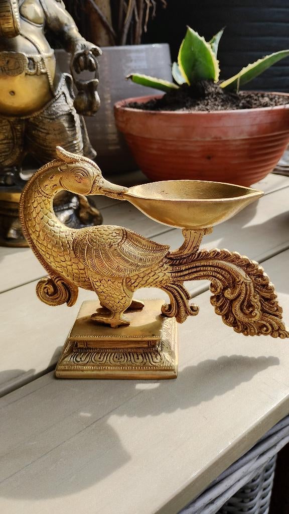 Prachtige messing pauw diya Indiase olielamp of Puja, Ophalen of Verzenden