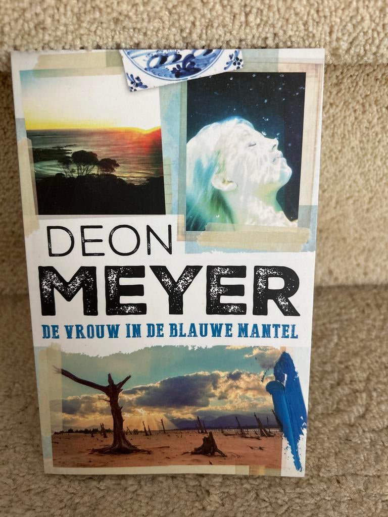 De Vrouw in de Blauwe Mantel - Deon Meyer (Bennie Griessel), Ophalen of Verzenden, Zo goed als nieuw, Nederland