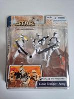 Star Wars CW 2003 Deluxe Clone Trooper Army with Commander, Ophalen of Verzenden, Nieuw, Actiefiguurtje