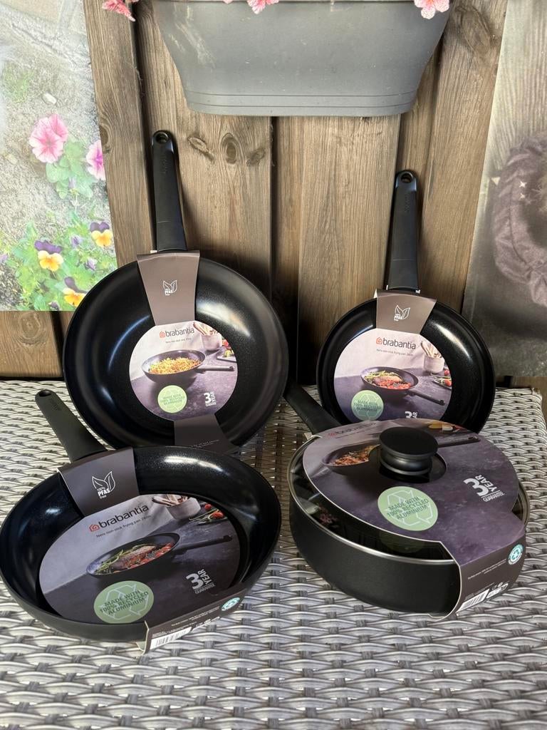 Brabantia pannen set, Ophalen, Zo goed als nieuw, Weerstandband