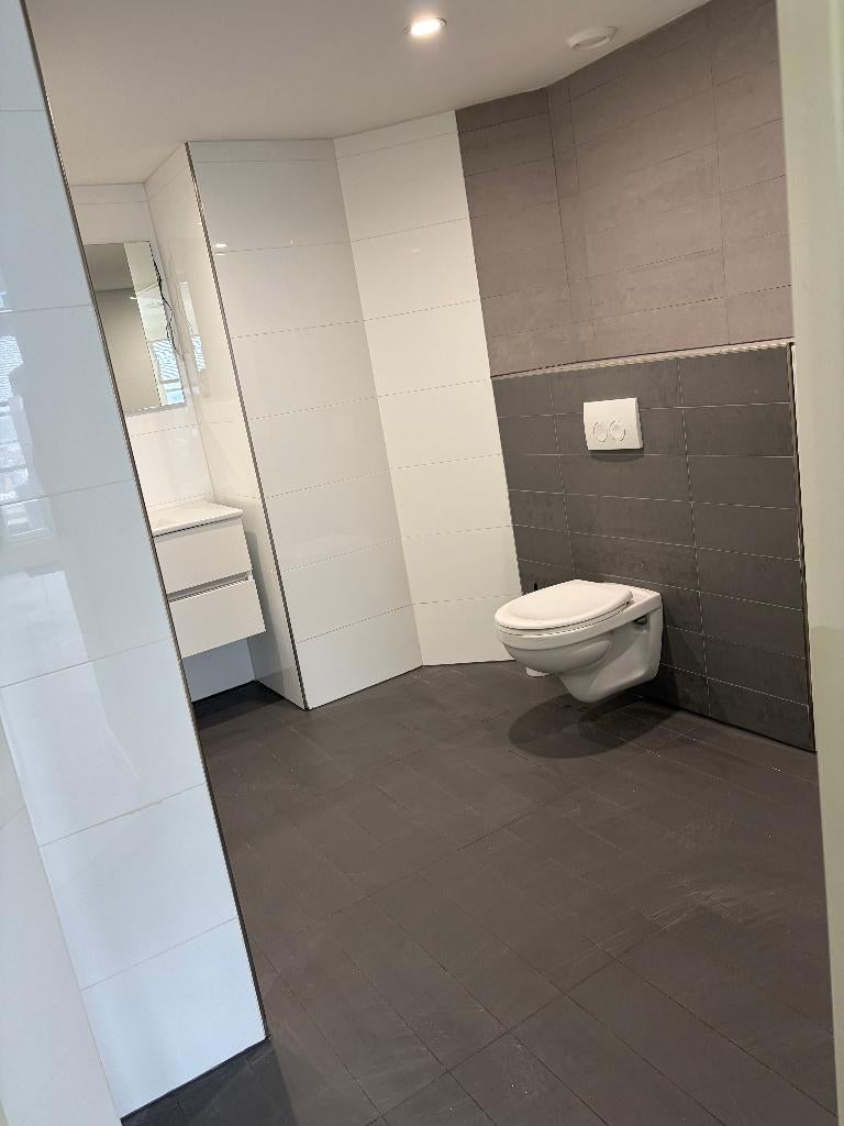 TE Huur kantoorruimte, 145 m², Huur, Kantoorruimte