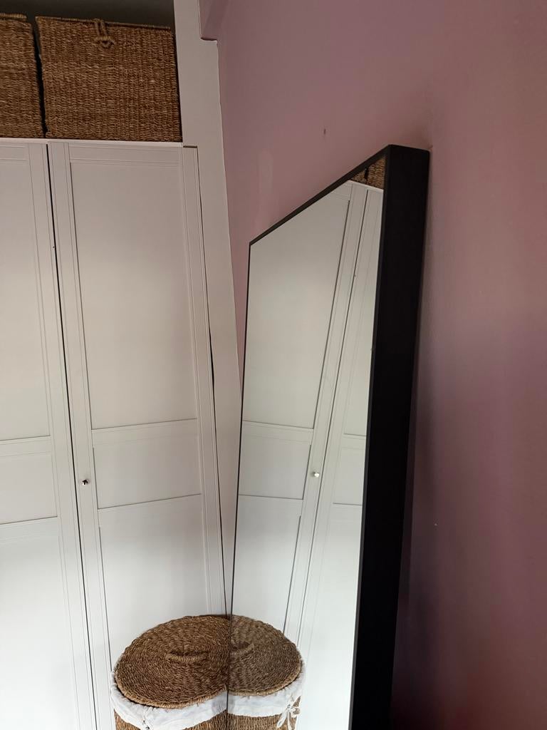 Ikea Hovet Spiegel - Grote Passpiegel, Huis en Inrichting, Woonaccessoires | Spiegels, Ophalen, Gebruikt, 75 tot 100 cm, 150 tot 200 cm
