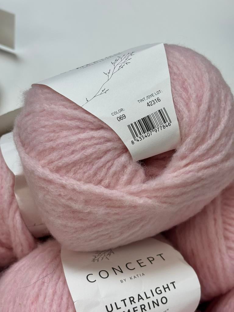 OPRUIMING KATIA MERINO ULTRALIGHT, Breien of Haken, Nieuw, Ophalen of Verzenden, Wolenzo@!ziggo.nl