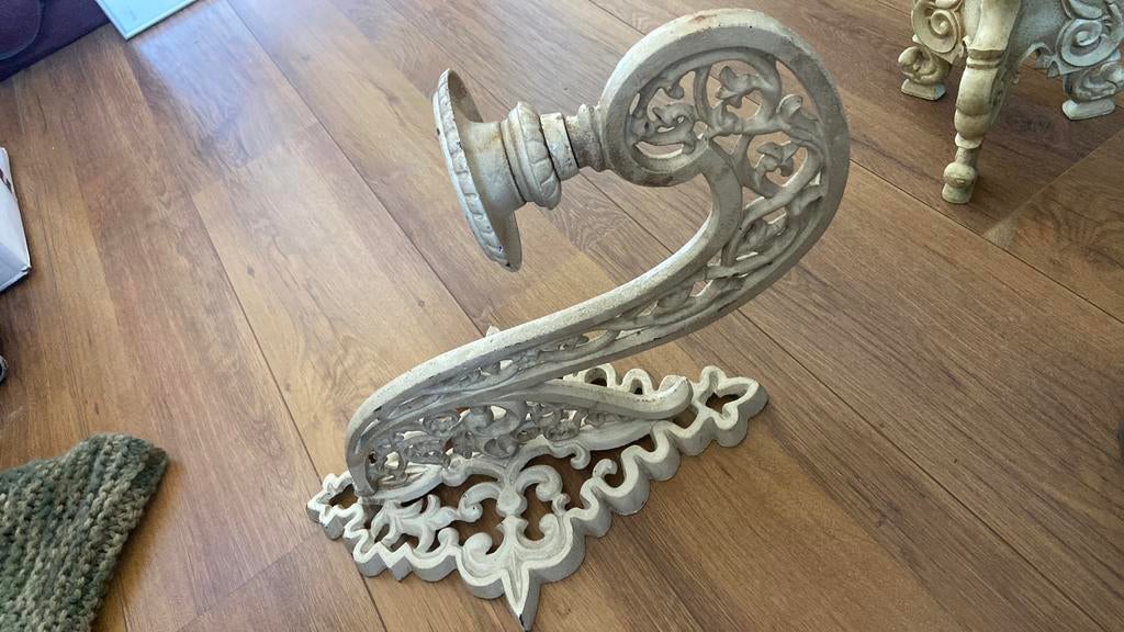 Muur kandelaar gietijzer, Ophalen, Overige materialen