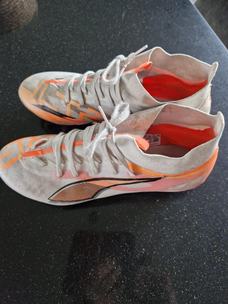 Gebruikte Voetbalschoenen maat 42,5, Gebruikt, Maat XS of kleiner, Schoenen, Ophalen of Verzenden