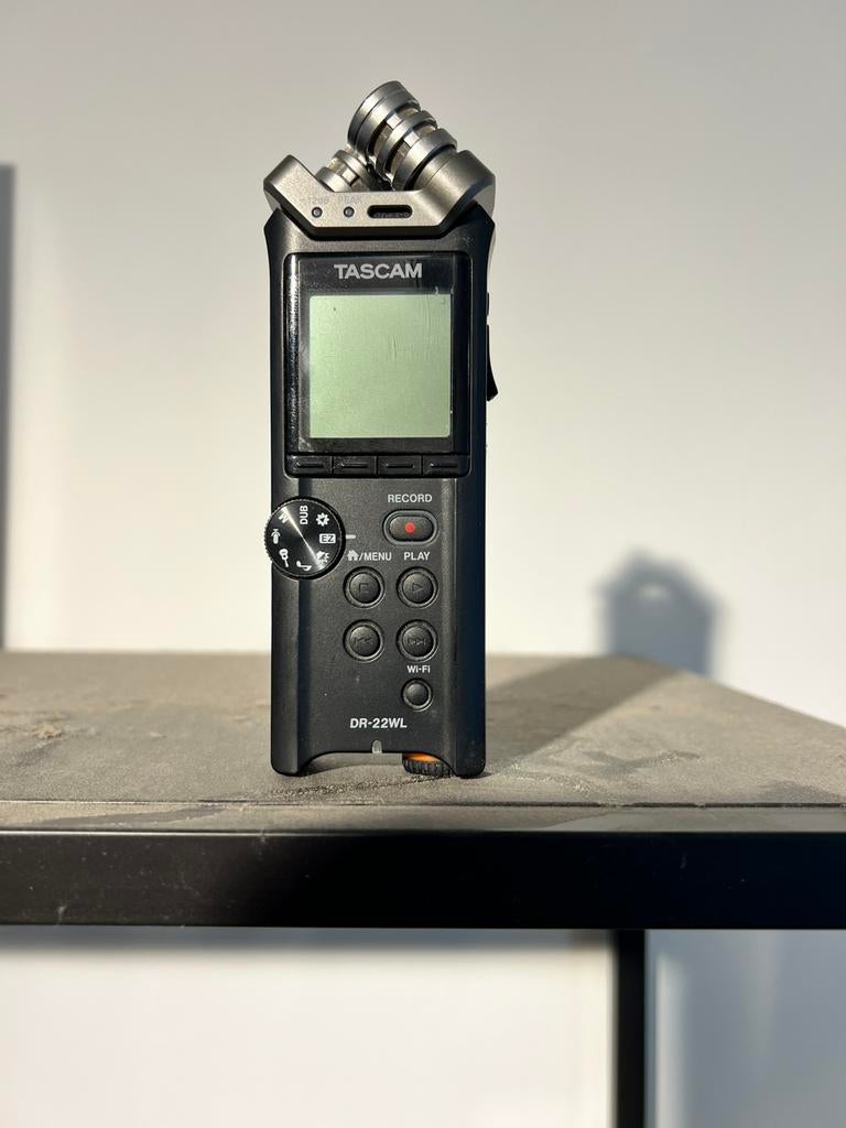 Tascam DR-22WL Recorder, Audio, Tv en Foto, Professionele Audio-, Tv- en Video-apparatuur, Ophalen of Verzenden, Zo goed als nieuw