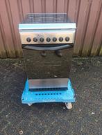Fornuis/oven Indesit 4 pits, Ophalen, Gebruikt, 4 kookzones, Gas