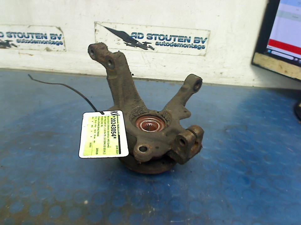 Fusee Rechts Voor Renault Clio III Estate/Grandtour (KR), Gebruikt, Renault Deutschland AG, Dialog.deutschland@renault.de, Peter-Huppertz-Straße 5, Köln 51063, , Duitsland