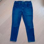 Jeans Levi's W33 L 28 NIEUWSTAAT, Blauw, Ophalen of Verzenden, Zo goed als nieuw, W28 - W29 (confectie 36)
