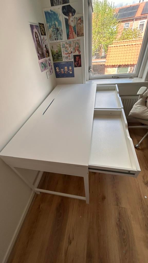 Ikea bureau - Alex, wit, Huis en Inrichting, Bureaus, Gebruikt, Computerbureau, IKEA, Scandinavisch, Wit, Met lades, Opbergruimte