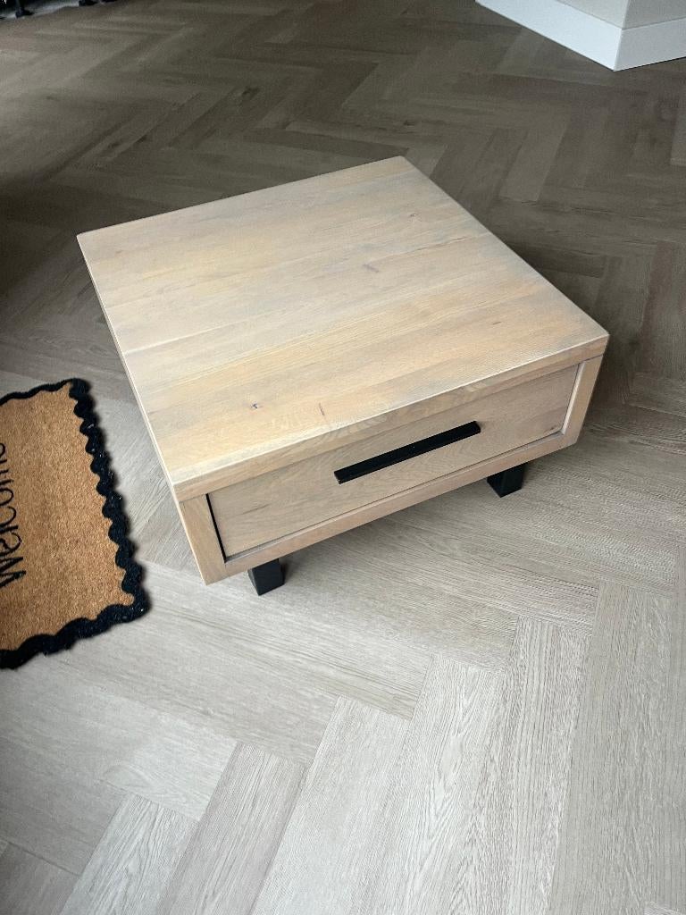 Moderne houten salontafel met lade – Scandinavische stijl, Huis en Inrichting, Tafels | Salontafels, Ophalen, 50 tot 100 cm, Vierkant