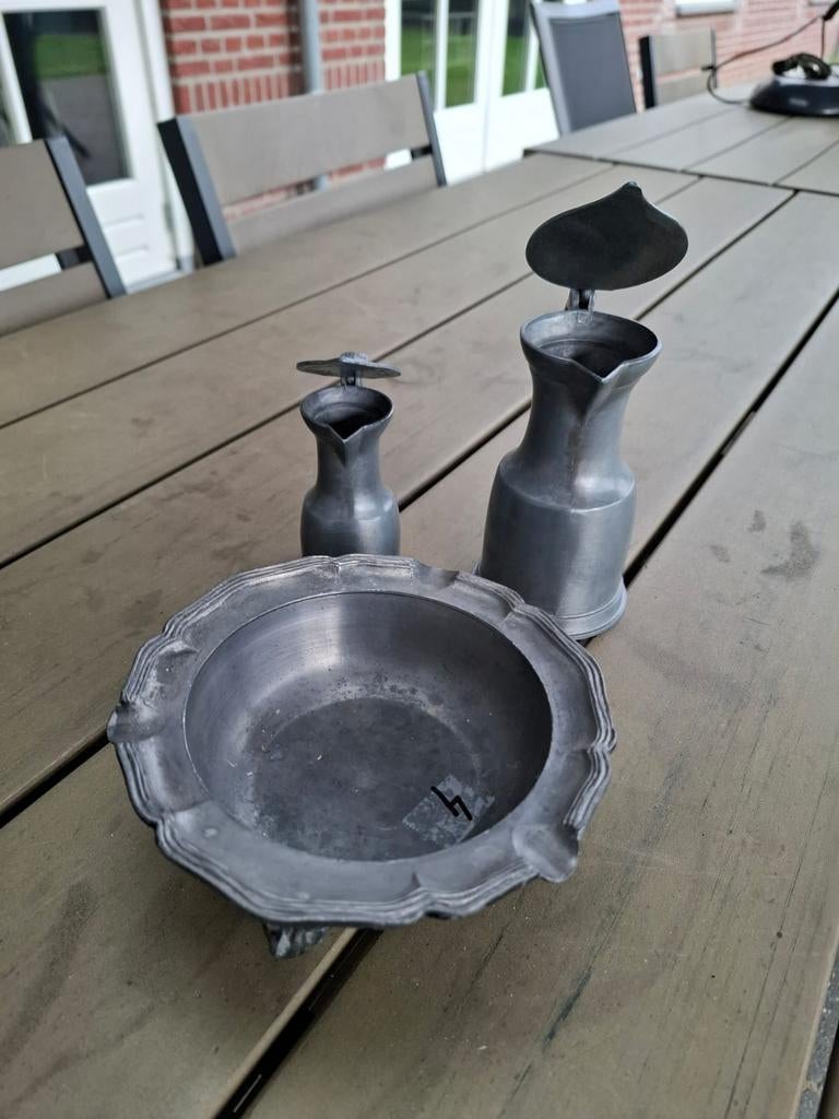 Antieke tinnen set: schaal en twee kannen, Antiek en Kunst, Antiek | Tin, Ophalen