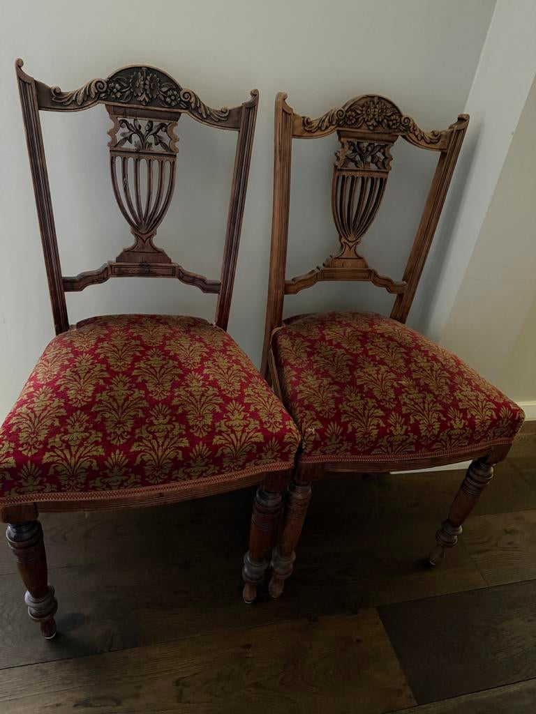 Twee antieke stoelen - Snel ophalen i.v.m. verhuizing, Ophalen