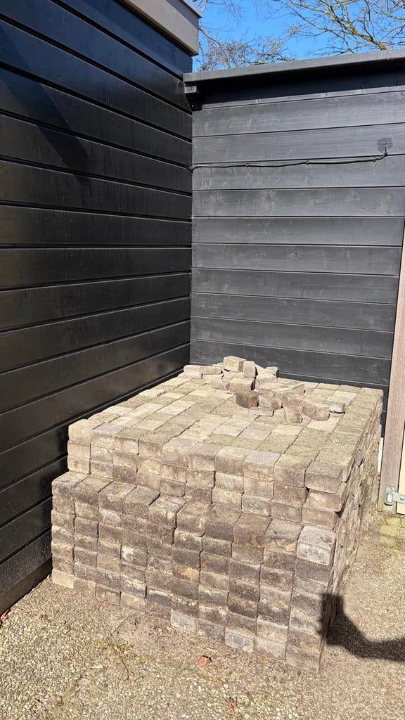 Partij stenen 10x10 cm - 11 m2 (enkel gehele afname), Ophalen, Gebruikt, Klinkers, 10 m² of meer