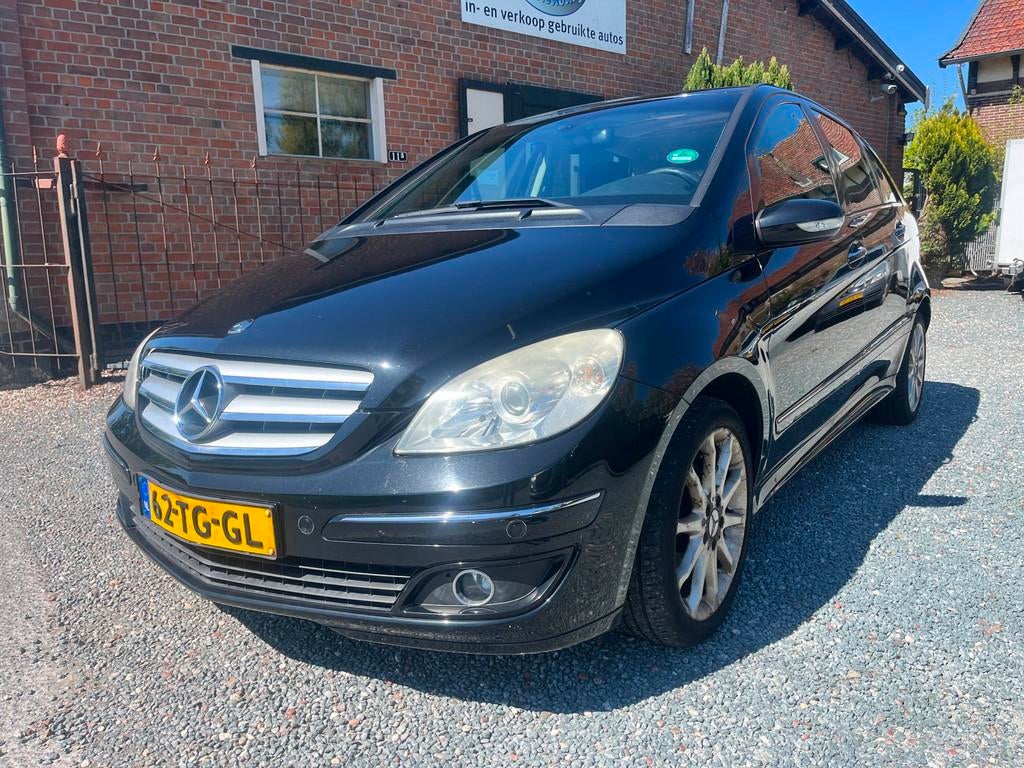 Mercedes-Benz B-klasse 170 ( Inruilkoopje + Automaat + Clima, Stof, Gebruikt, Zwart, 4 cilinders