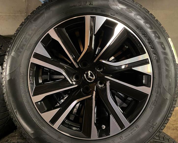 NIEUWE 18” Mazda CX-60 velgen + TPMS + Pirelli winterbanden, Auto-onderdelen, Banden en Velgen, Banden en Velgen, Winterbanden