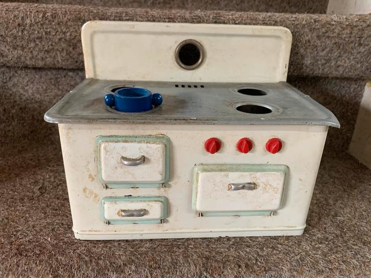 Vintage Speelgoedfornuis bijna gratis, Antiek en Kunst, Antiek | Speelgoed, Ophalen of Verzenden