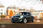 Mini Cooper One 1.2 | British Racing Green | Pepper pakket |, Auto's, Mini, Voorwielaandrijving, Elektrische ramen, Gebruikt, Zwart