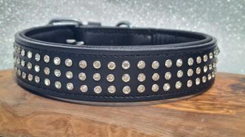 Leren halsband nekomvang 55-65 beschikbaar voor biedingen