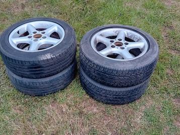 Set BMW banden 205/ 55 R16 op lichtmetalen velg beschikbaar voor biedingen