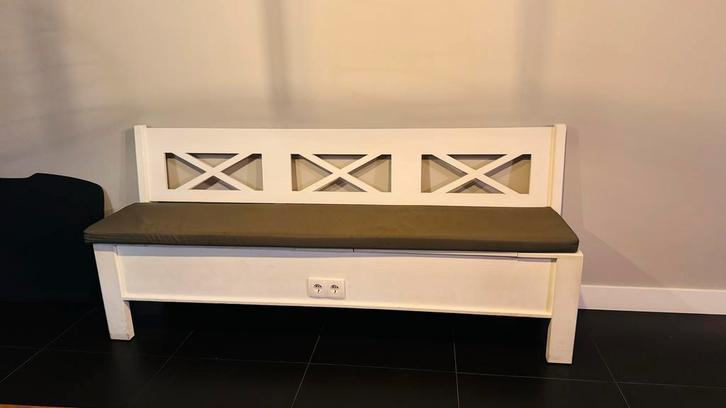 Klepbank wit met opbergruimte en kussen, Antiek en Kunst, Antiek | Meubels | Stoelen en Banken, Ophalen
