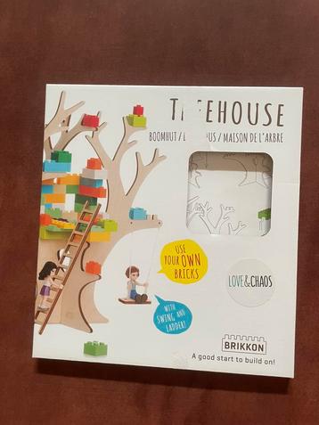 Treehouse Brikkon beschikbaar voor biedingen