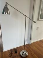 Chroom kleurige staande lamp. Verstelbaar, Ophalen, Zo goed als nieuw, Metaal, Modern