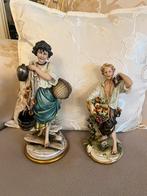 Puntgaaf porselein beelden Capodimonte, Antiek en Kunst, Ophalen of Verzenden