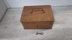 oud geldkistje, Antiek en Kunst, Ophalen of Verzenden