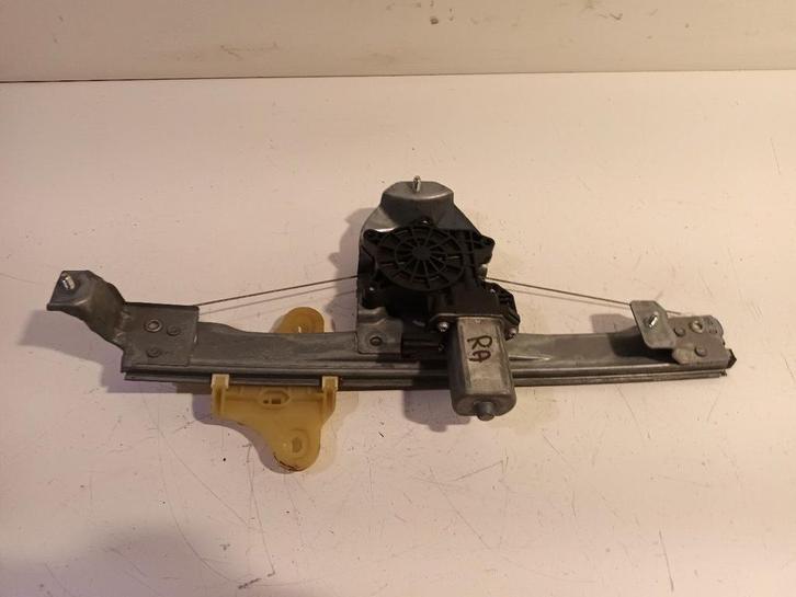 Raammechaniek elektrisch rechts achter Renault Captur, Auto-onderdelen, Ruiten en Toebehoren, Renault, Gebruikt, Herkomst onderdeel bekend