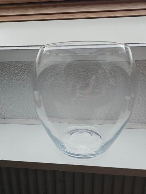Grote glazen vaas / windlicht – Ø 20 cm, hoogte 25 cm, Huis en Inrichting, Woonaccessoires | Vazen, Zo goed als nieuw, Overige kleuren