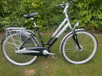 City line Dames fiets 8 versnellingen verende voorvork zadel beschikbaar voor biedingen