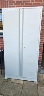 Metalen kast, Ophalen, Gebruikt, Meerdere deuren, 50 tot 100 cm