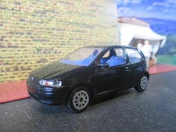 1/43 Fiat Punto - Majorette beschikbaar voor biedingen