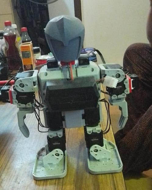 robot robotis, Hobby en Vrije tijd, Elektronica-componenten, Zo goed als nieuw, Ophalen