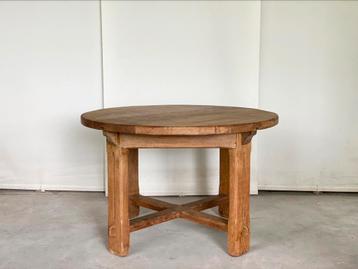 Brutalistische ronde eettafel Depuyd beschikbaar voor biedingen
