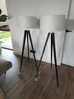 Vloerlampen, beige kap en houten poten, Ophalen, Gebruikt, Hout, 100 tot 150 cm