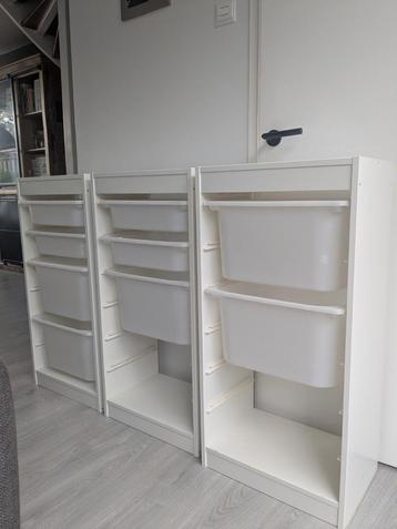 3x trofast (Ikea) kasten wit incl bakken  beschikbaar voor biedingen