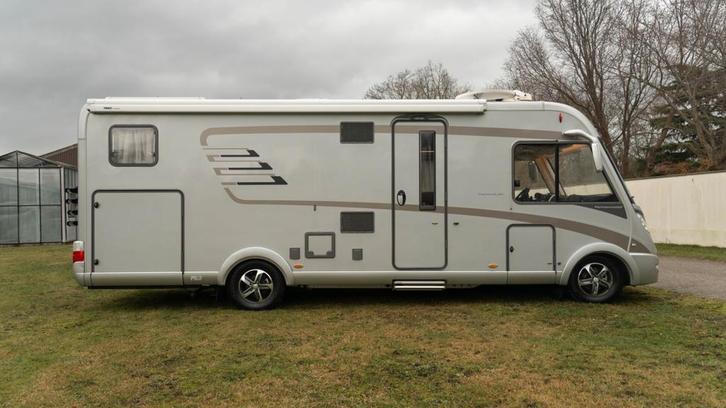 Hymer B704 Premium Line met slechts 20.000 km., Caravans en Kamperen, Campers, Particulier, tot en met 4, Integraal, Hymer, Fiat