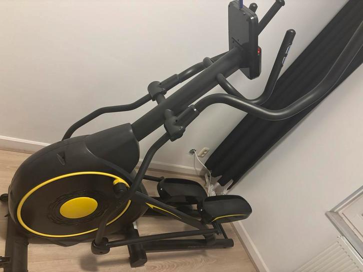Crosstrainer Focus Fitness Senator iplus, Sport en Fitness, Fitnessapparatuur, Gebruikt, Crosstrainer, Armen, Metaal, Ophalen