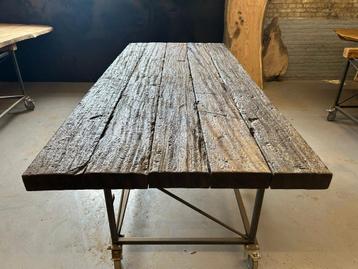 Hardhouten tuintafel | 225 x 100 cm | duurzaam beschikbaar voor biedingen