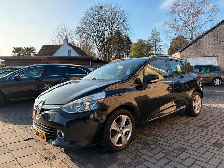 Renault Clio 1.5 DCI 2014 Airco Navi PDC Ct Bluutooth isofix, Auto's, Renault, Particulier, Clio, ABS, Airbags, Airconditioning