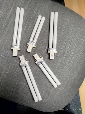 5 stuks Philips PL-S lamp beschikbaar voor biedingen