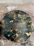 Epoxy resin art bijzetttafeltje. Blauw goud zwart. Epoxy art, Antiek en Kunst, Ophalen of Verzenden