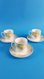 3x kop en schotel Graf von Henneberg, fruitmotief. 7A7, Huis en Inrichting, Keuken | Servies, Tweedehands verkoop, Tweedehands verkoop