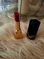 Lipstick. Yves Saint Laurent. Kleur rood. Douglas., Nieuw, Ophalen of Verzenden, Lippen, Rood