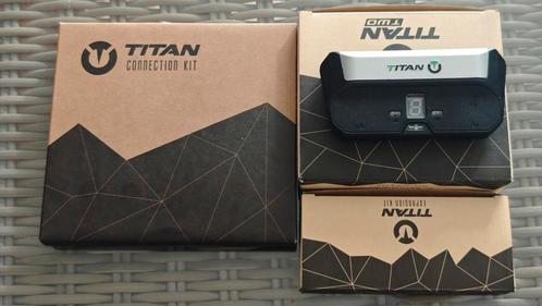Titan Two, Spelcomputers en Games, Spelcomputers | Overige Accessoires, Zo goed als nieuw, Ophalen of Verzenden