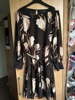 Vero Moda jurk maat M bloemenprint, Maat 38/40 (M), Overige kleuren, Vero Moda, Ophalen of Verzenden