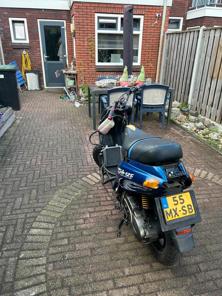 Typhoon a1 150 lc stage 2 teruil skipper a1, Fietsen en Brommers, Scooters | Piaggio, Zo goed als nieuw, Overige modellen, Maximaal 45 km/u